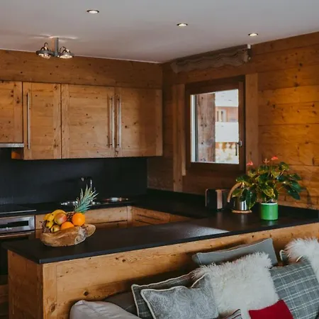 Chalet Chalet Valentine